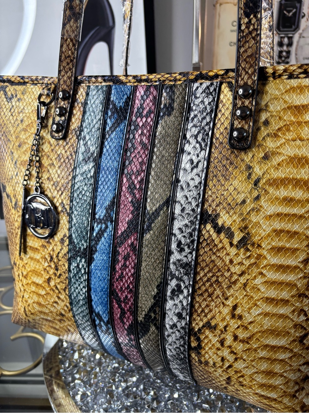 Badgley Mischka snakeskin Studio large tote NWT - Picture 4 of 13